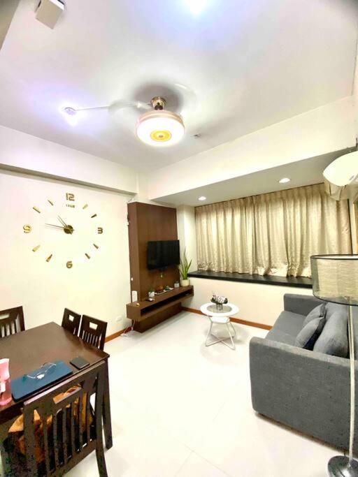 The Pagdett Place - Unit 1502